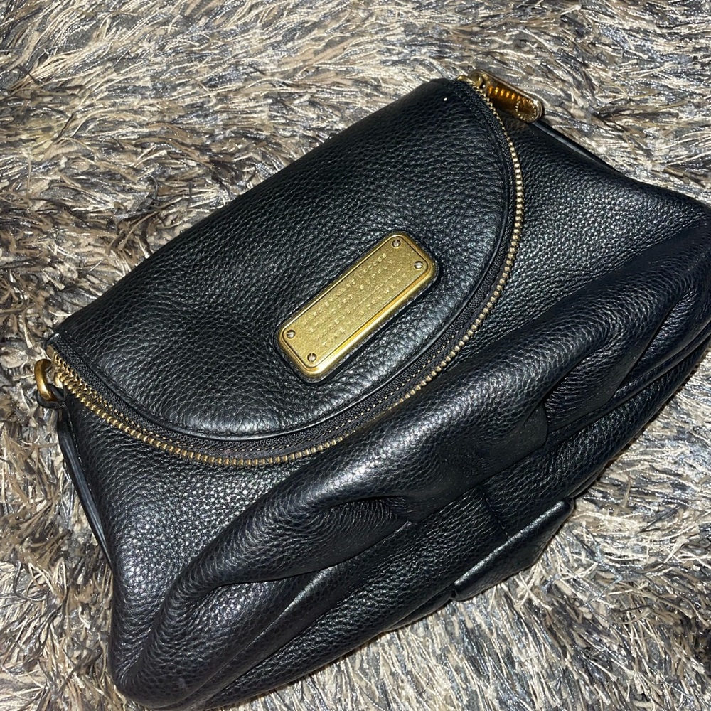 Marc Jacobs Classic Q / Crossbody Bag - Picture 2 of 9